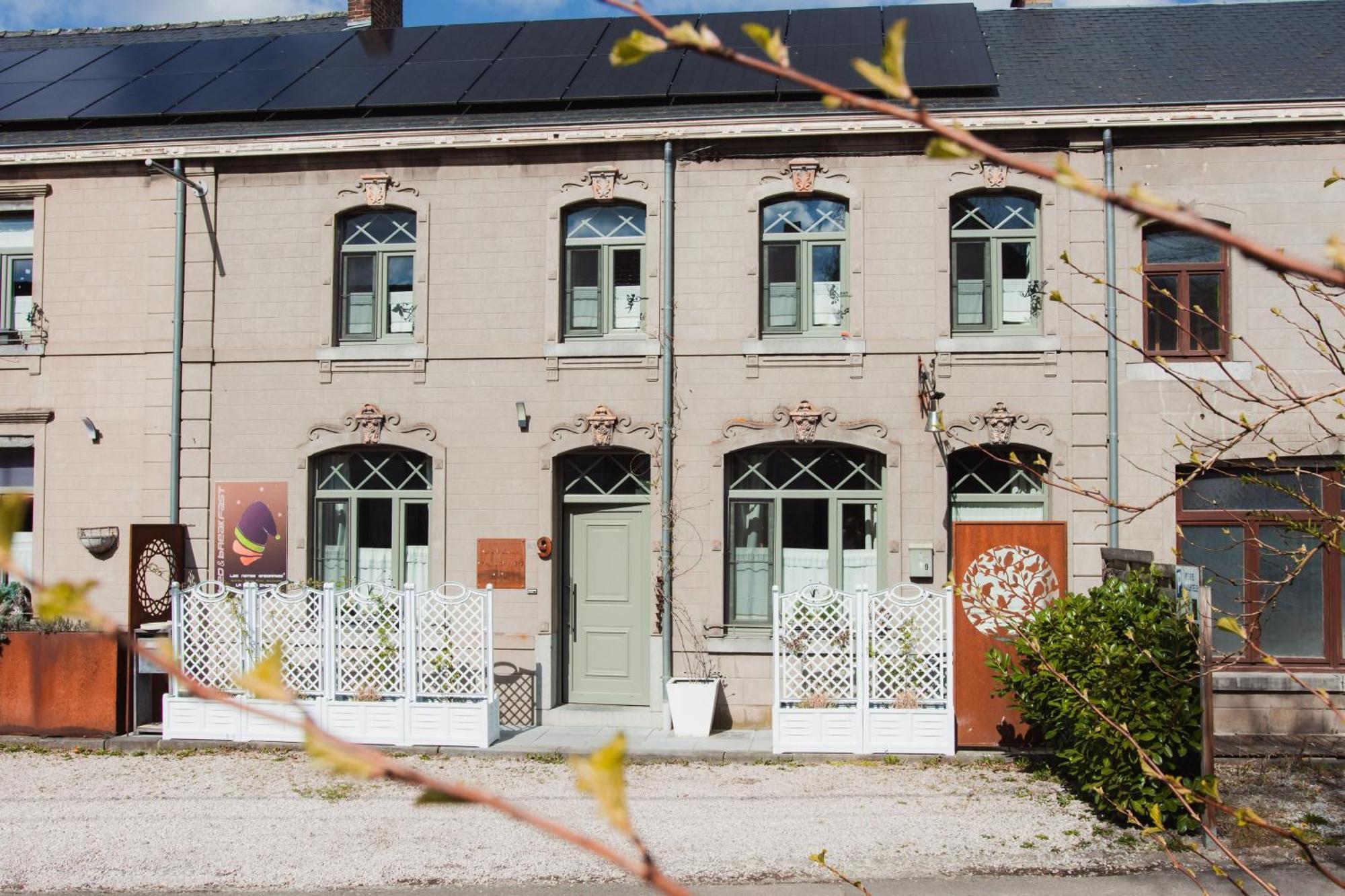 Maison D'Hote Les Notes Endormies Suite Le Refuge Walcourt Exteriér fotografie
